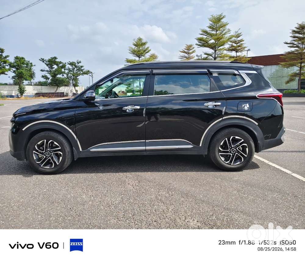 Kia Carens 2024 Diesel 10586 Km Driven
