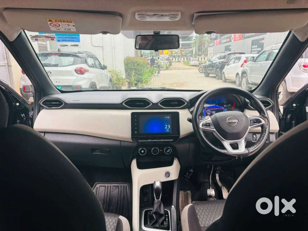 Nissan Magnite 1.0 Xv Turbo Cvt, 2022, Petrol