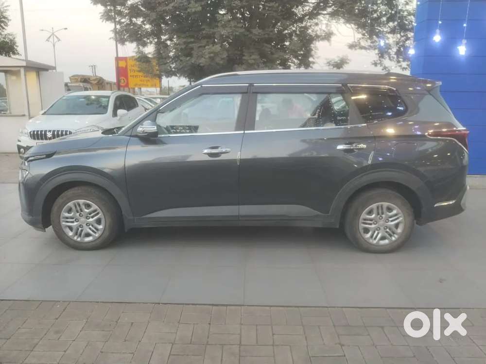 Kia Carens 1.5 Prestige 7 Str, 2023, Petrol