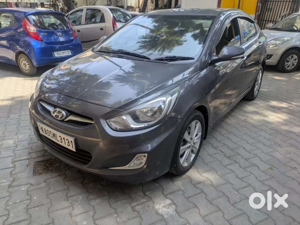 Hyundai Verna Fluidic 1.6 Vtvt Sx Automatic, 2012, Petrol