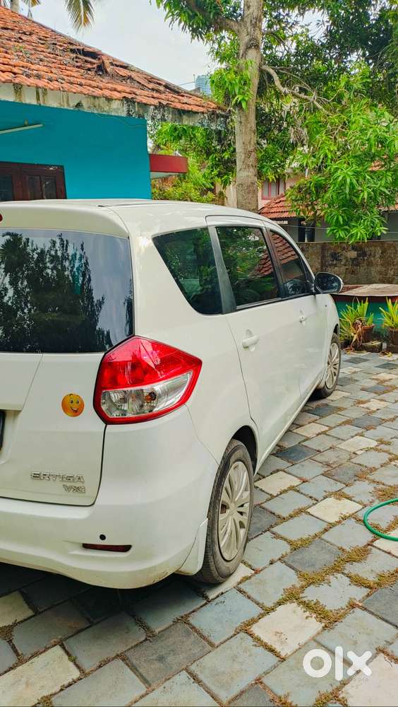 Ertiga Vxi + Cng Added