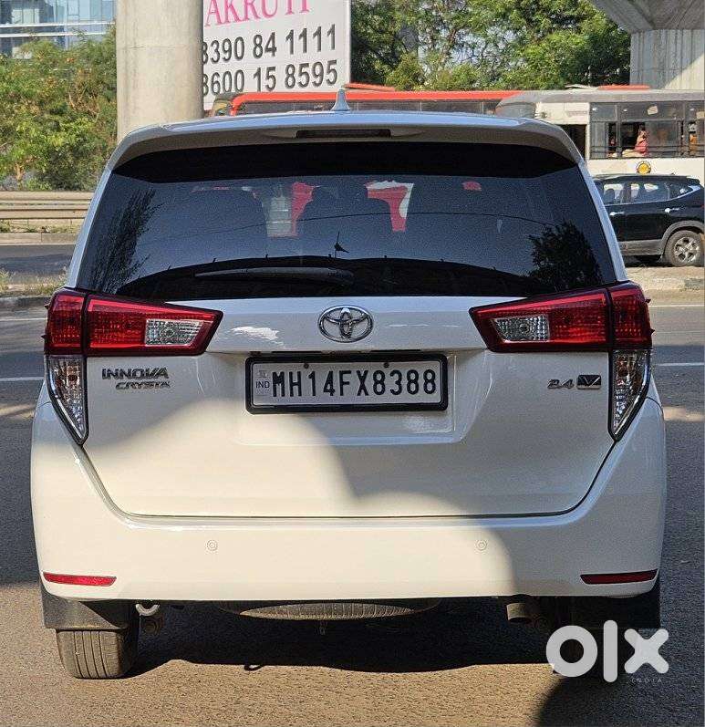 Toyota Innova Crysta 2.4 V, 2017, Diesel