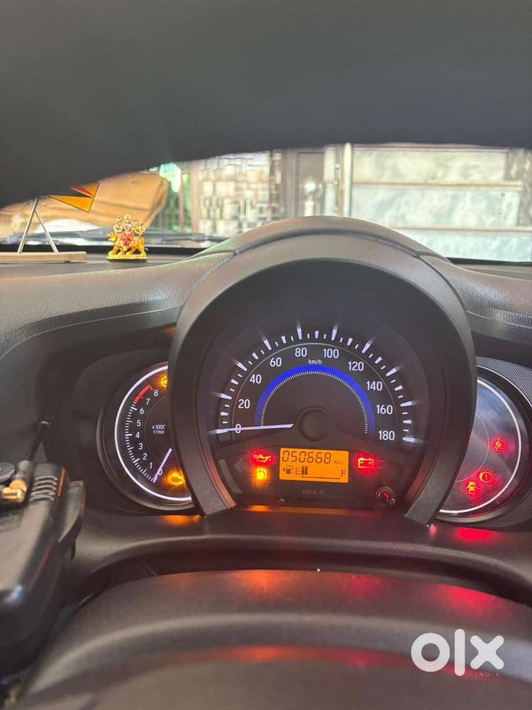 Honda Amaze 2015 Petrol Well Maintained