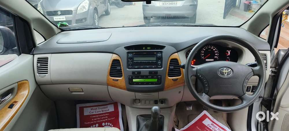 Toyota Innova 2.5 V 7 Str, 2011, Diesel