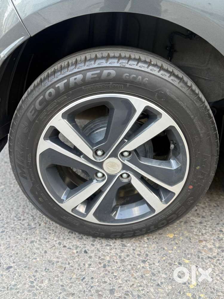 Tata Altroz 1.2 Xza Petrol Dct, 2023, Petrol