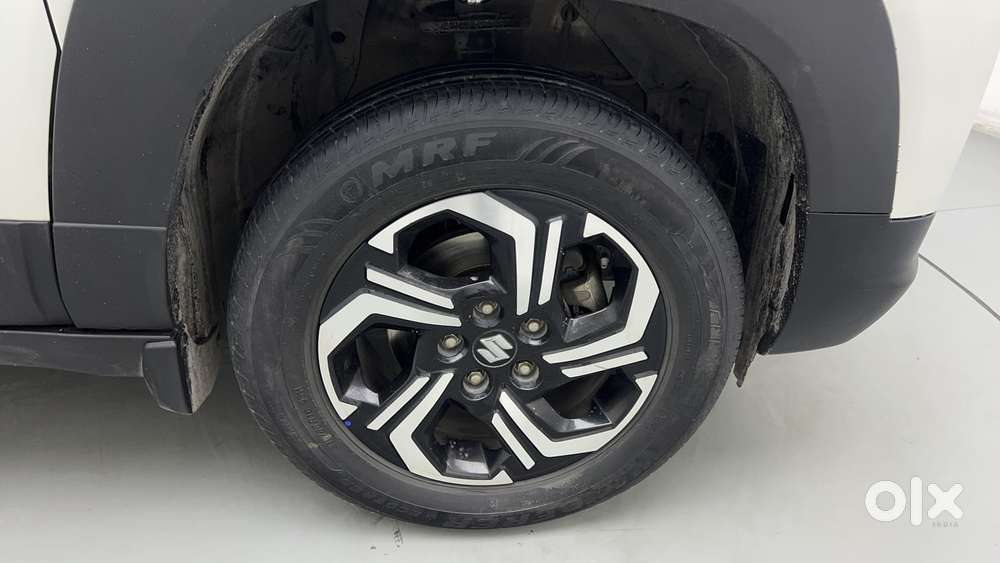 Maruti Suzuki Brezza Zxi Plus At, 2022, Petrol