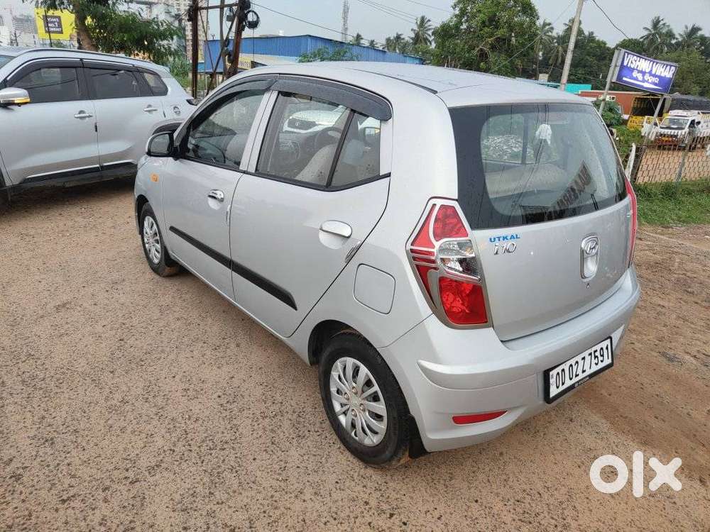 Hyundai I10 Sportz, 2016, Petrol