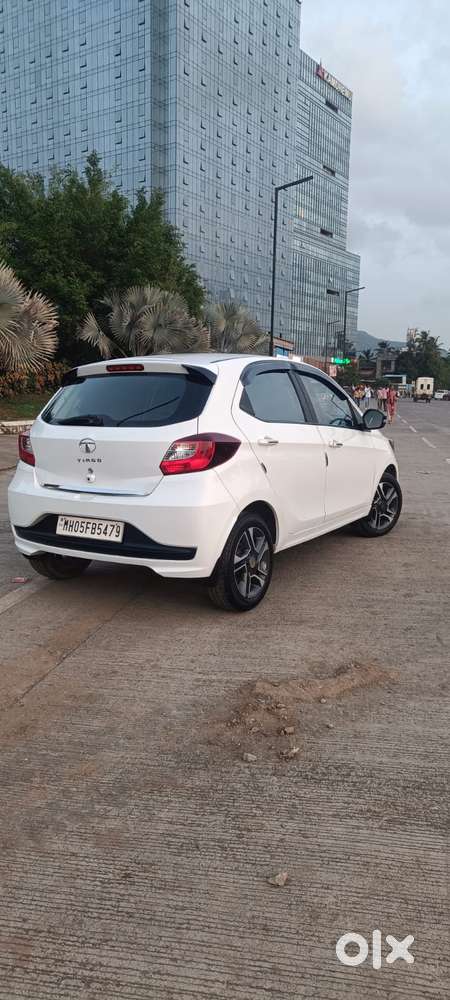 Tata Tiago 1.2 Revotron Xza, 2023, Cng & Hybrids