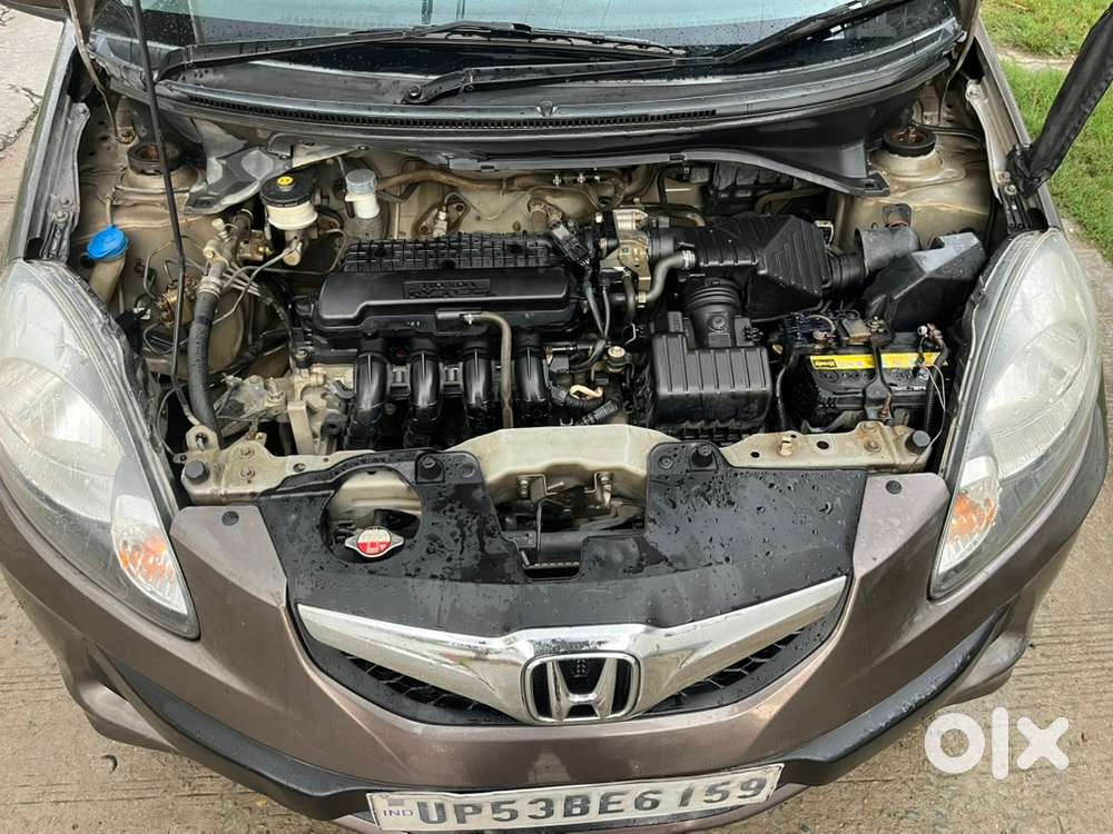Honda Brio 2013