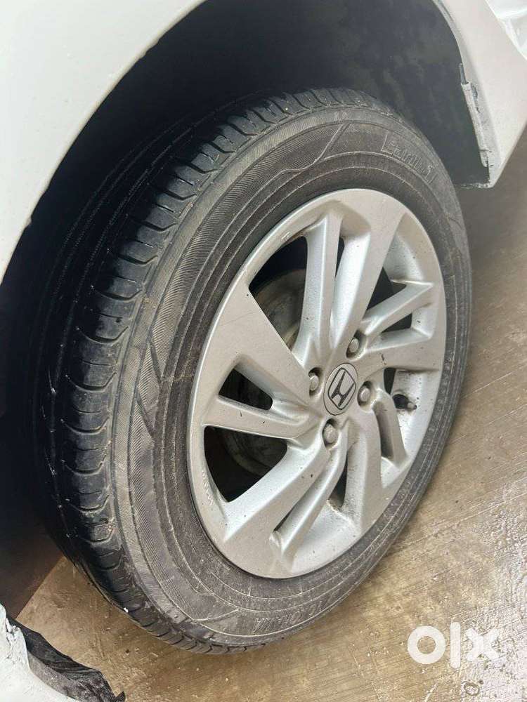 Honda Jazz V Cvt, 2017, Petrol