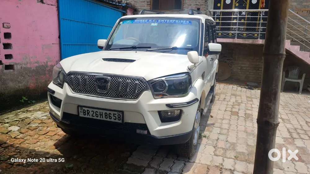 Mahindra Scorpio Diesel 2015