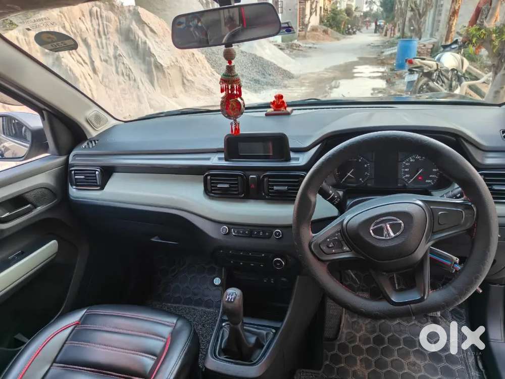 Urgent Sale !! October 2022 Hai Showroom Condition Car