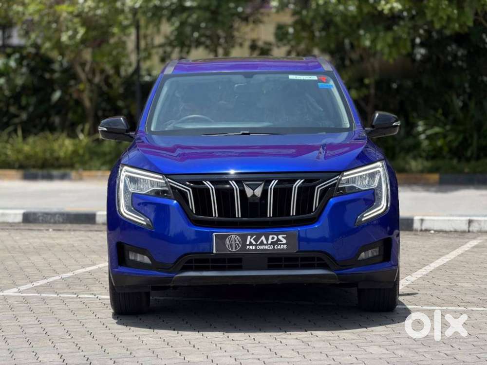 Mahindra Xuv700 2.0 Ax 5 Petrol Mt 7 Str, 2022, Petrol