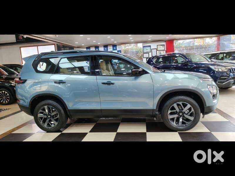 Tata Safari 2.0 Kryotec Xza Plus 6s Red Dark Edition, 2022, Diesel
