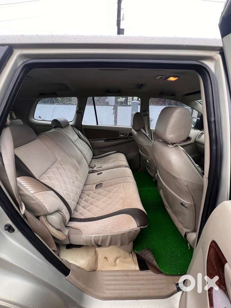 Toyota Innova 2014 Diesel Car