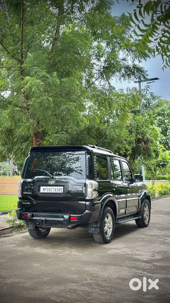 Mahindra Scorpio S10 Automatic 4x4