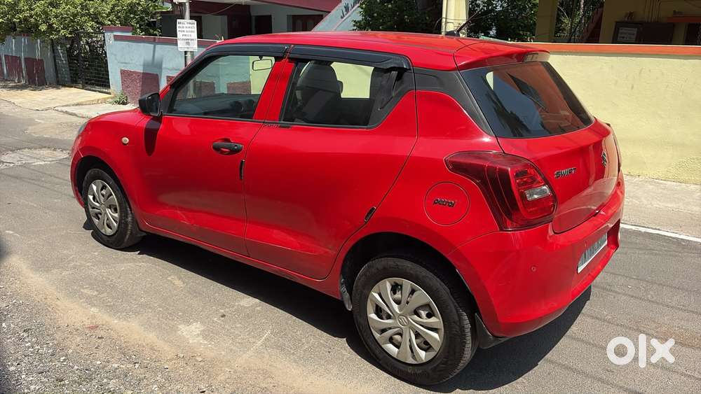 Maruti Suzuki Swift Lxi Optional-o, 2021, Petrol