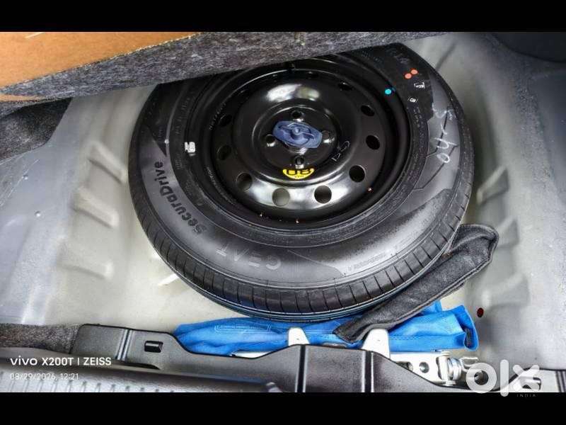 Maruti Suzuki Swift Dzire Zxi+ Mt, 2025, Petrol