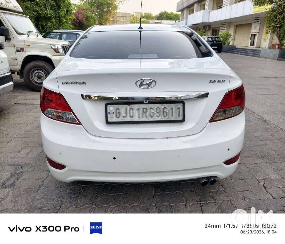 Hyundai Verna Fluidic 1.6 Crdi Sx, 2014, Diesel
