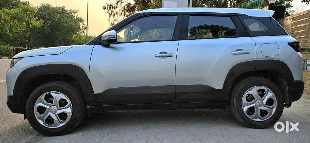 Maruti Suzuki Brezza Vxi S-cng, 2024, Petrol
