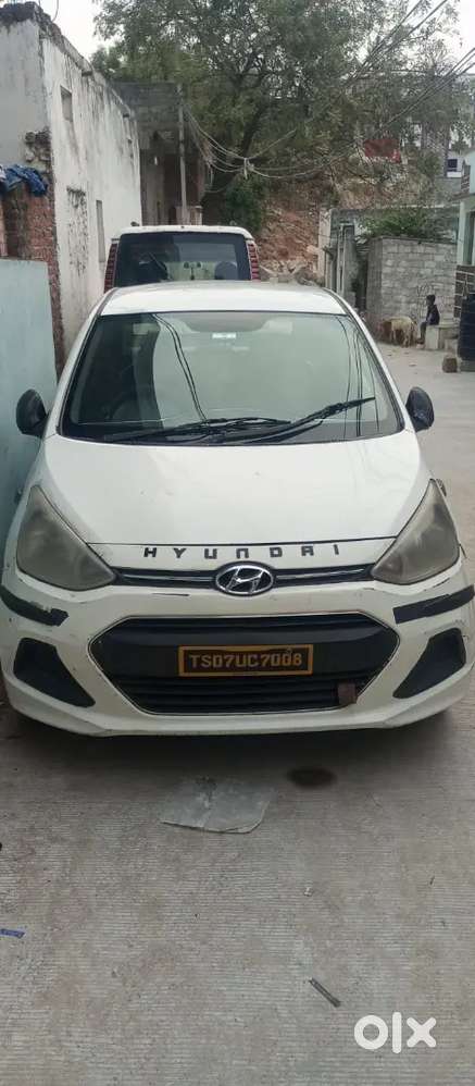 Hyundai Xcent 2016