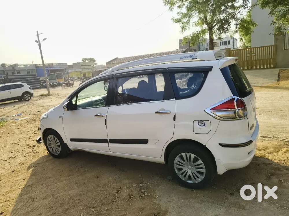 Maruti Suzuki Ertiga 2012 Diesel 160000 Km Driven