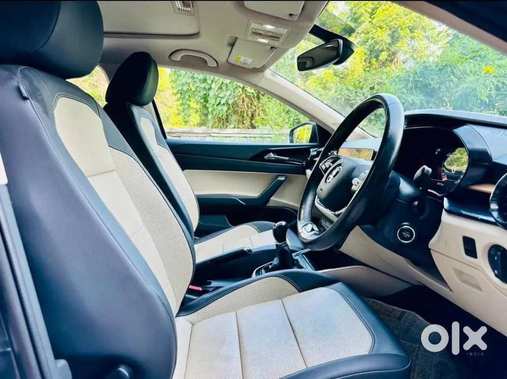Skoda Slavia 1.5l Petrol 2022 Top End Model