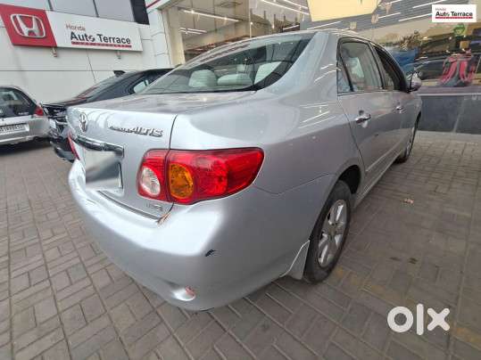 Byd E6 Gl, 2010, Petrol