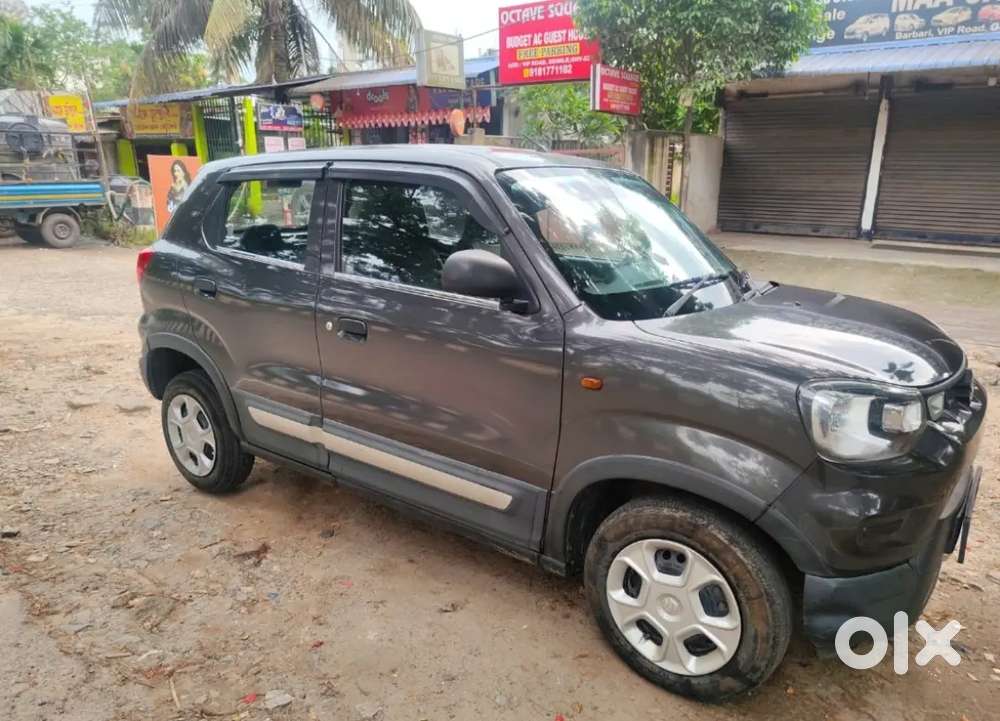 Maruti Suzuki S-presso 1.0 Vxi 2021