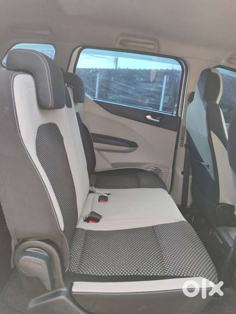 Renault Triber, 2022, Petrol