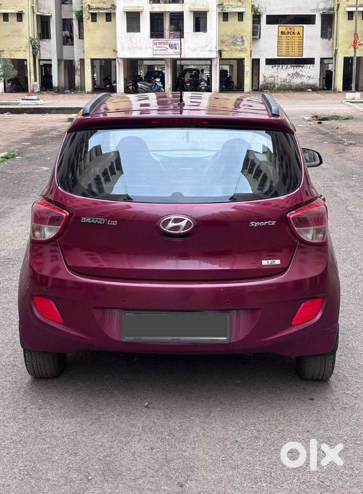 Hyundai Grand I10 Sportz, 2016, Petrol