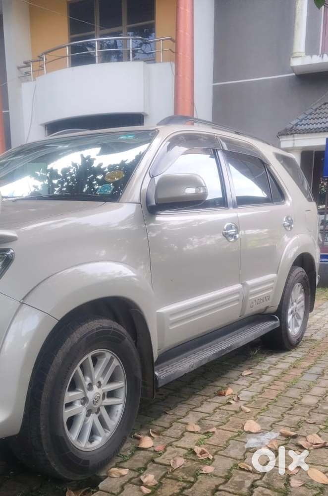 2013 Toyota Fortuner Diesel Manual