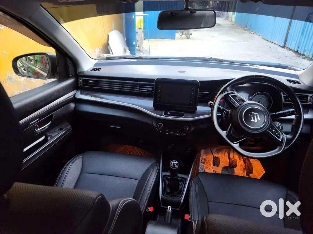 2023 Xl6 1.5 Alpha Petrol Car
