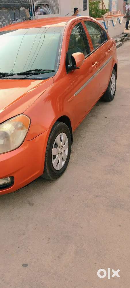 Hyundai Verna 2010 Petrol Vehicle