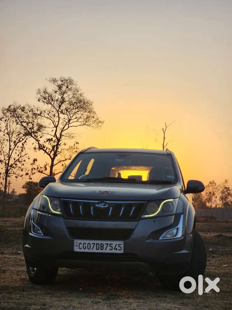 Mahindra Xuv500 2017 Diesel 111000 Km Driven