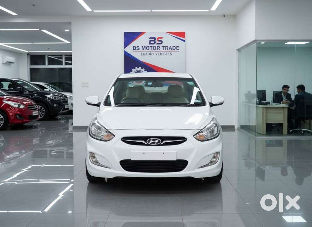Hyundai Verna Fluidic 1.6 Vtvt Sx, 2014, Petrol