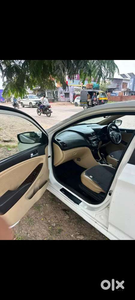 Hyundai Verna Diesel At 2015