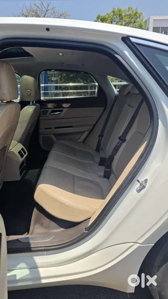 Jaguar Xf 2017