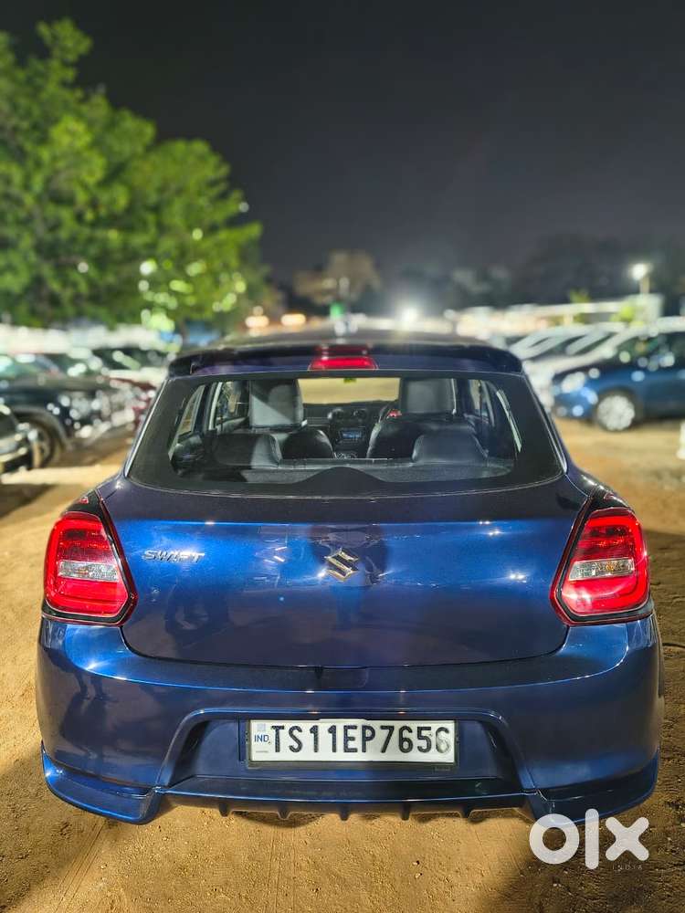 Maruti Suzuki Swift Vxi 1.2 Abs Bs-iv, 2018, Petrol