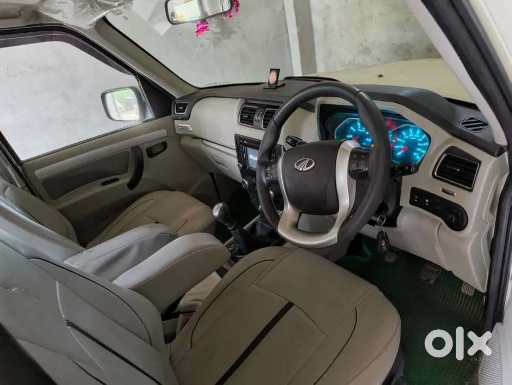 Mahindra Scorpio Diesel 2015