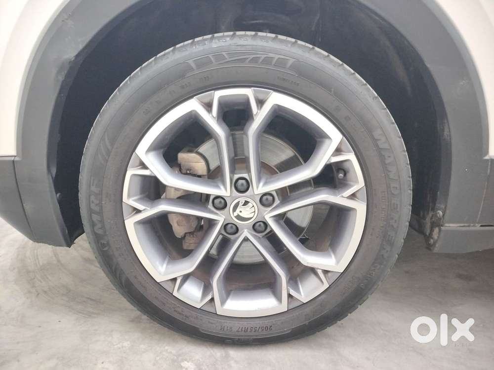 Skoda Kushaq 1.5 Tsi Style (6 Airbags) Dsg, 2022, Petrol