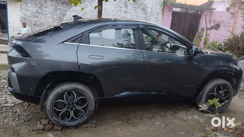 Tata Curvv 11/2024 Petrol Good Condition