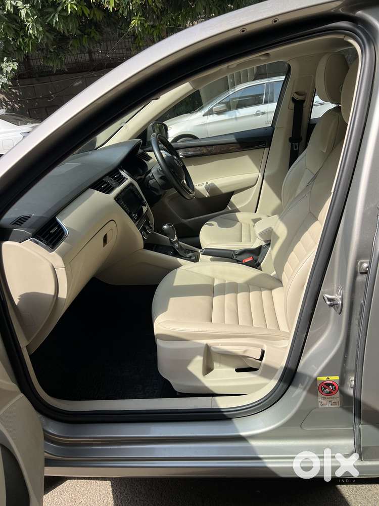 Skoda Octavia 1.8 Tsi At Style Plus, 2017, Petrol