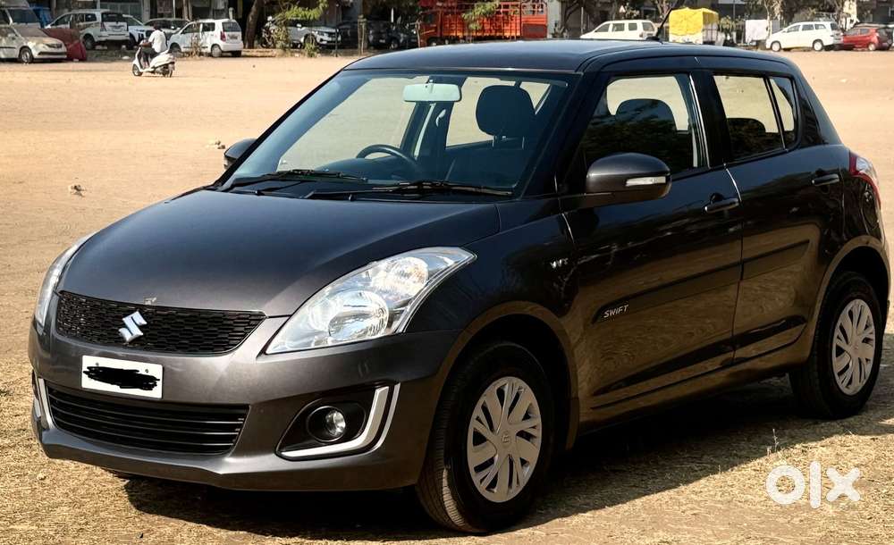 Maruti Suzuki Swift Vxi Optional, 2016, Petrol