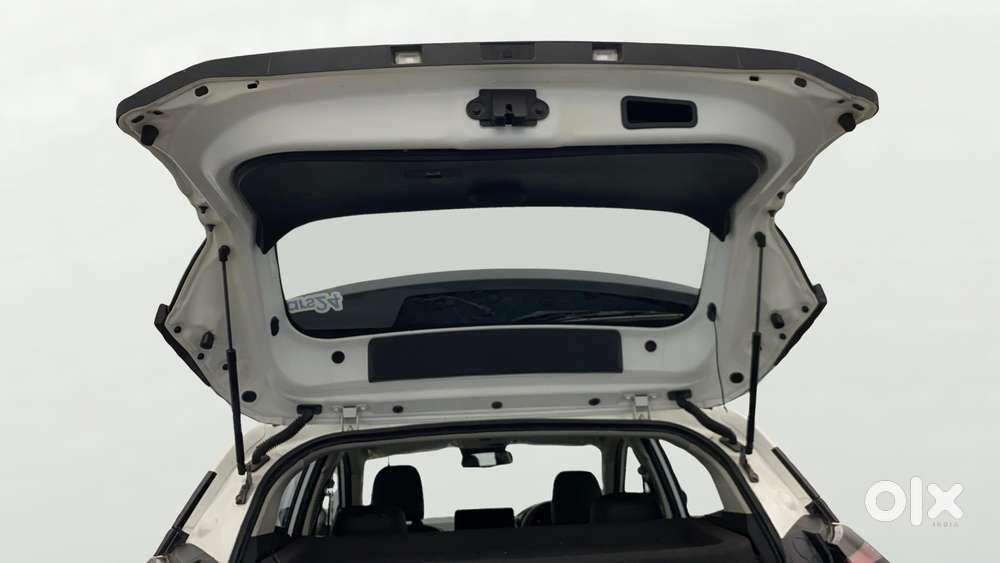 Tata Nexon Creative Plus 1.5 Revotorq Diesel 6 Amt Dt, 2024, Diesel