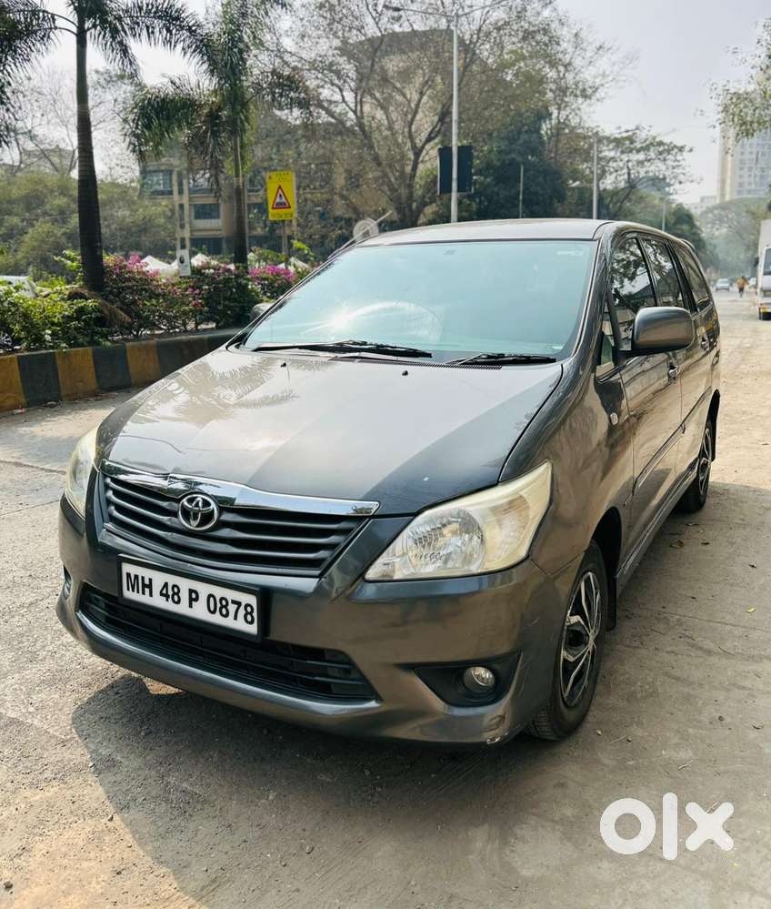 Toyota Innova [2013-2016] 2.5 G4 8 Str, 2012, Diesel