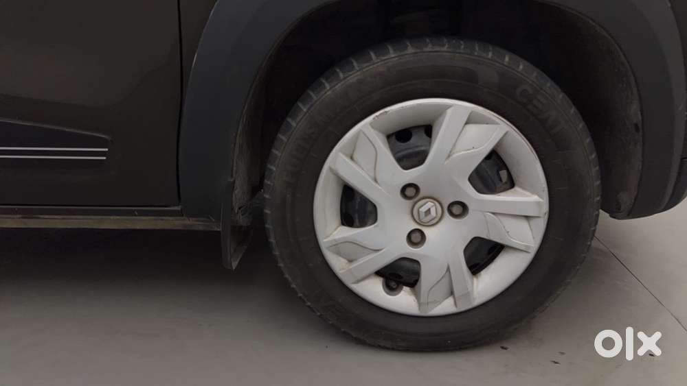 Renault Kwid 1.0 Rxt Amt, 2023, Petrol