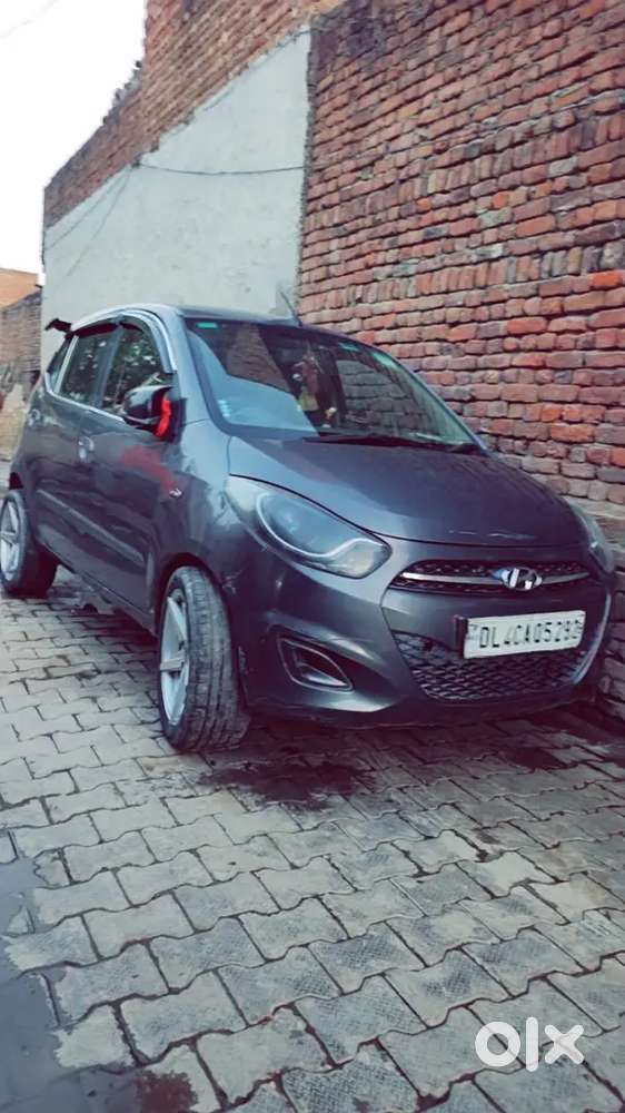 Hyundai I10 Model 13.09.2012 Last Year Full Load The Car Alloy Wheel