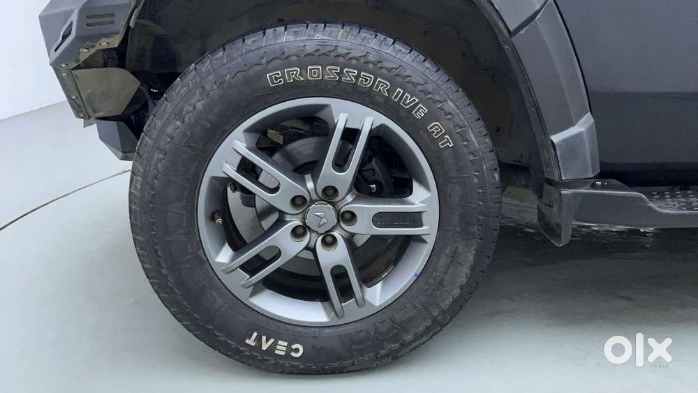 Mahindra Thar Lx Hard Top Diesel Mt Rwd, 2023, Diesel