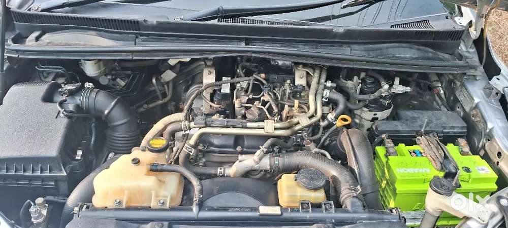 Toyota Innova Crysta 2016 G4